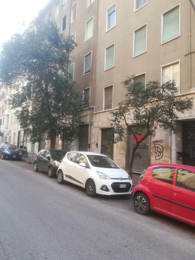 Apartmán Roma Metro Furio Camillo Exteriér fotografie